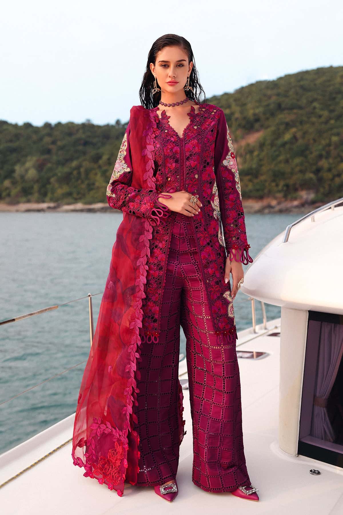 Afrozeh Embroidered Lawn Suits Unstitched 3 Piece AF25UL25 D-01 Seren – Luxury Collection