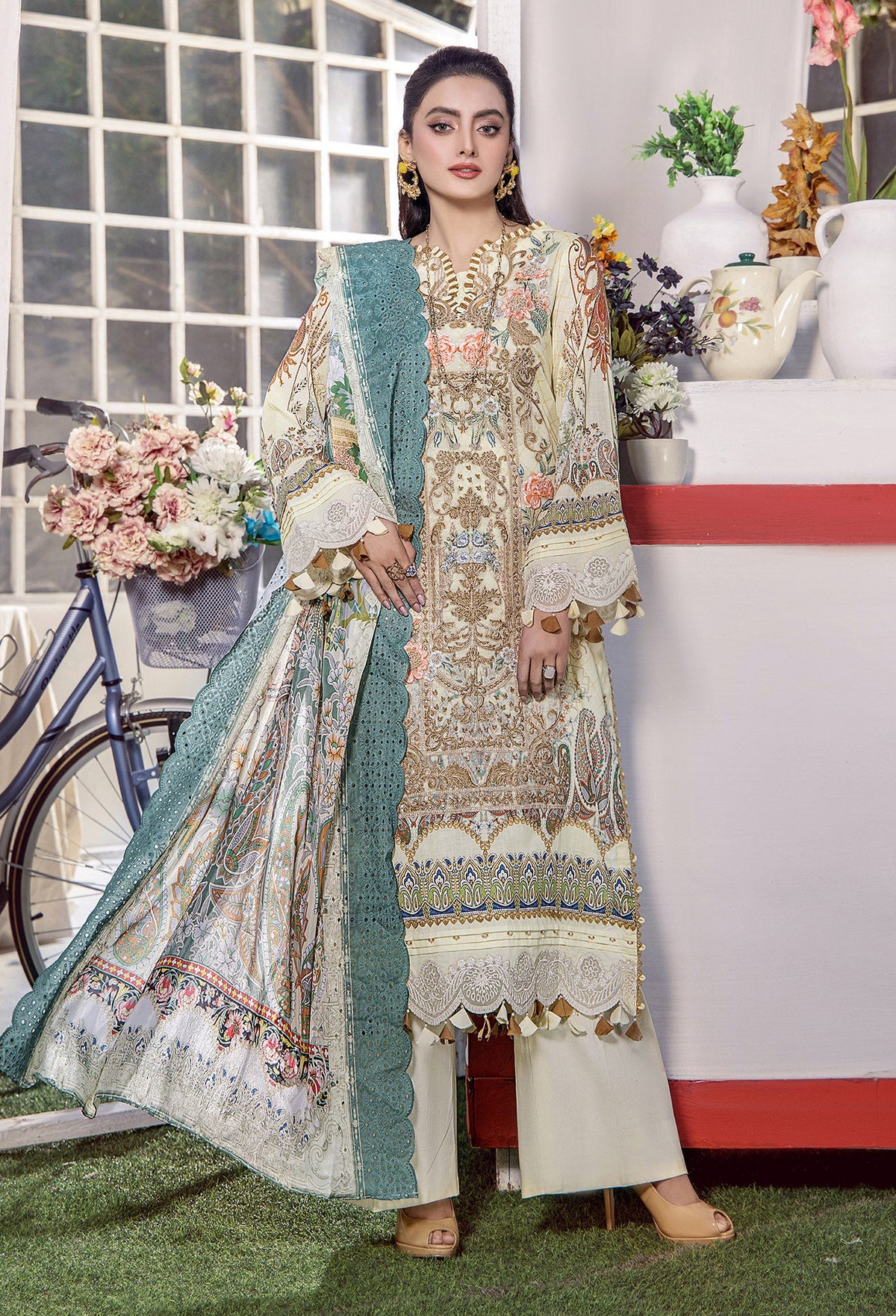 Adan Libas Luxury Lawn Embroidered Series by Fatima Ammad -ALFM-09