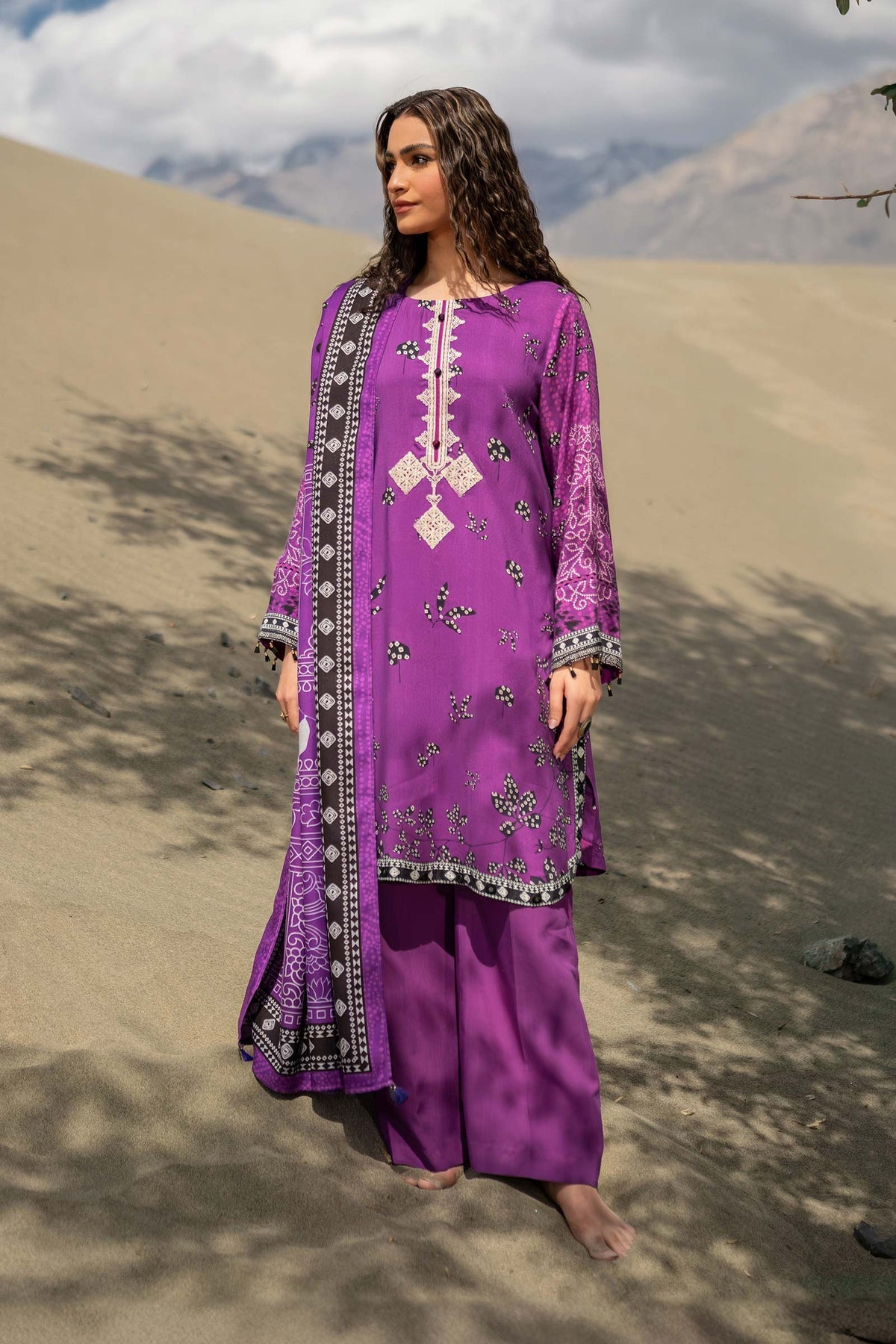 M Basics by Maria B Printed Linen Suits Unstitched 3 Piece MB24MB D-07 B – Winter Collection