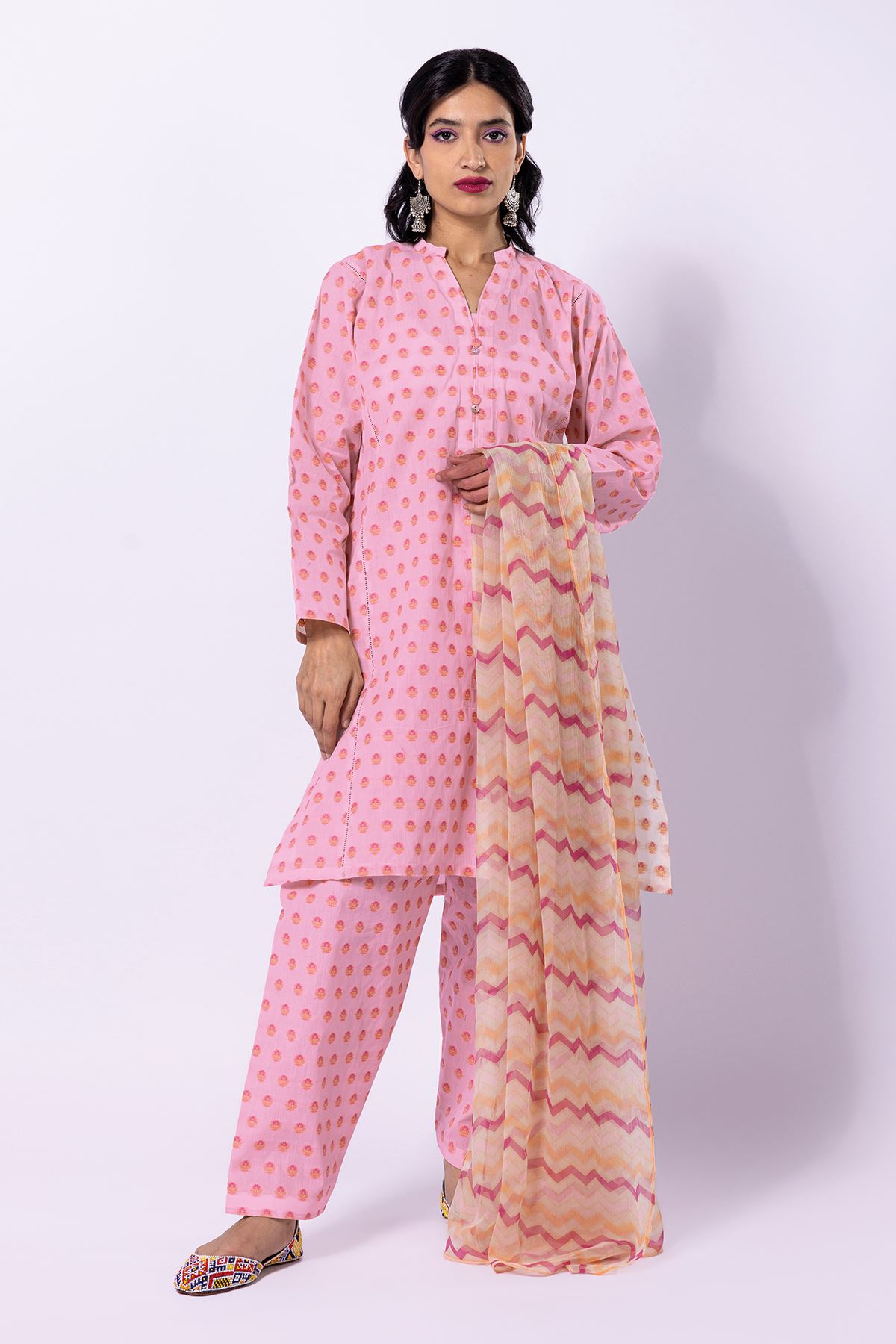 Khaadi Dyed Embroidered Cotton Jacquard