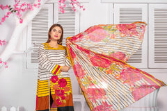 FLORAL FANTASIE LUXURY LAWN